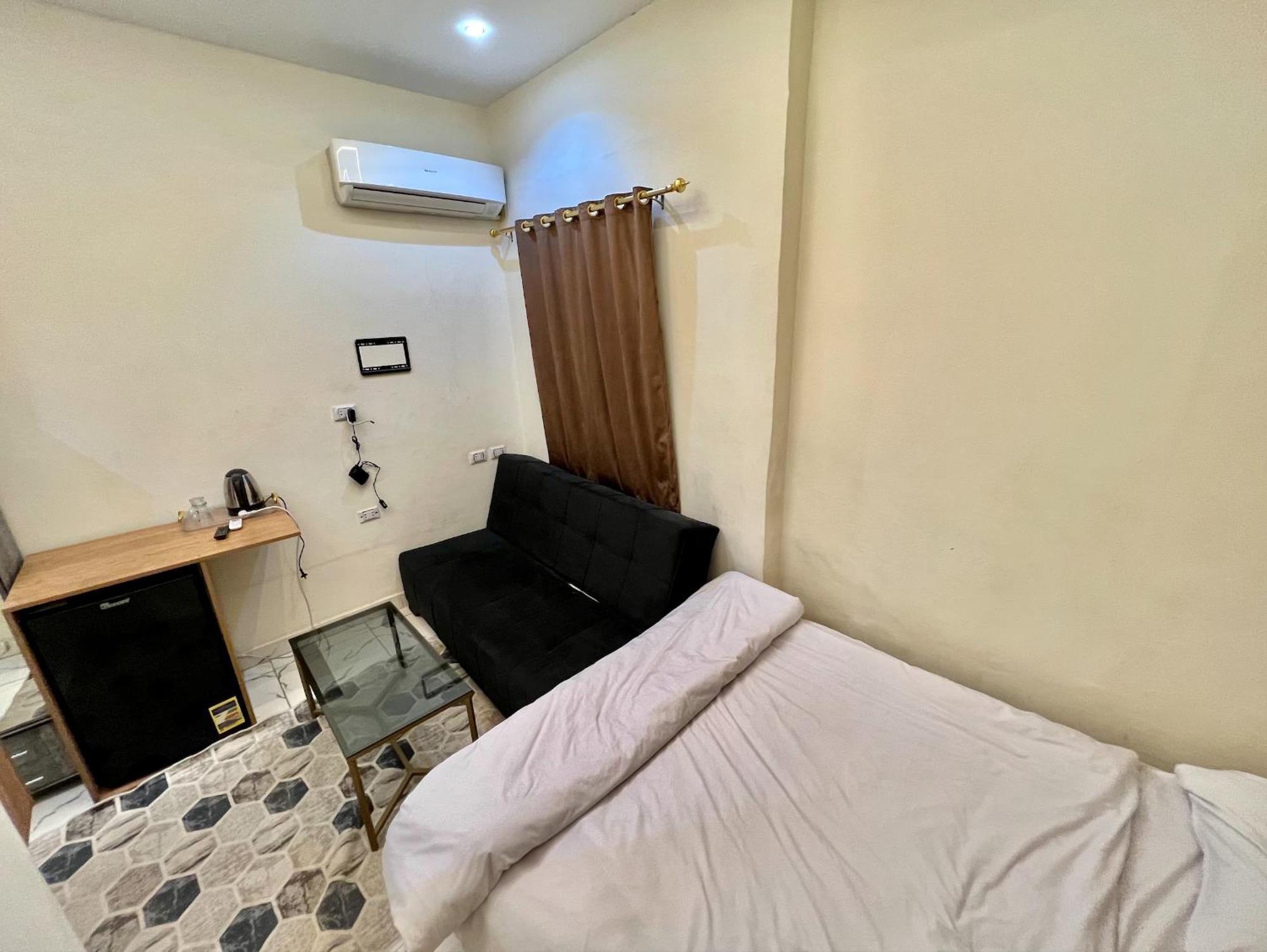 Bed & Breakfast Desert Star Pyramids View *