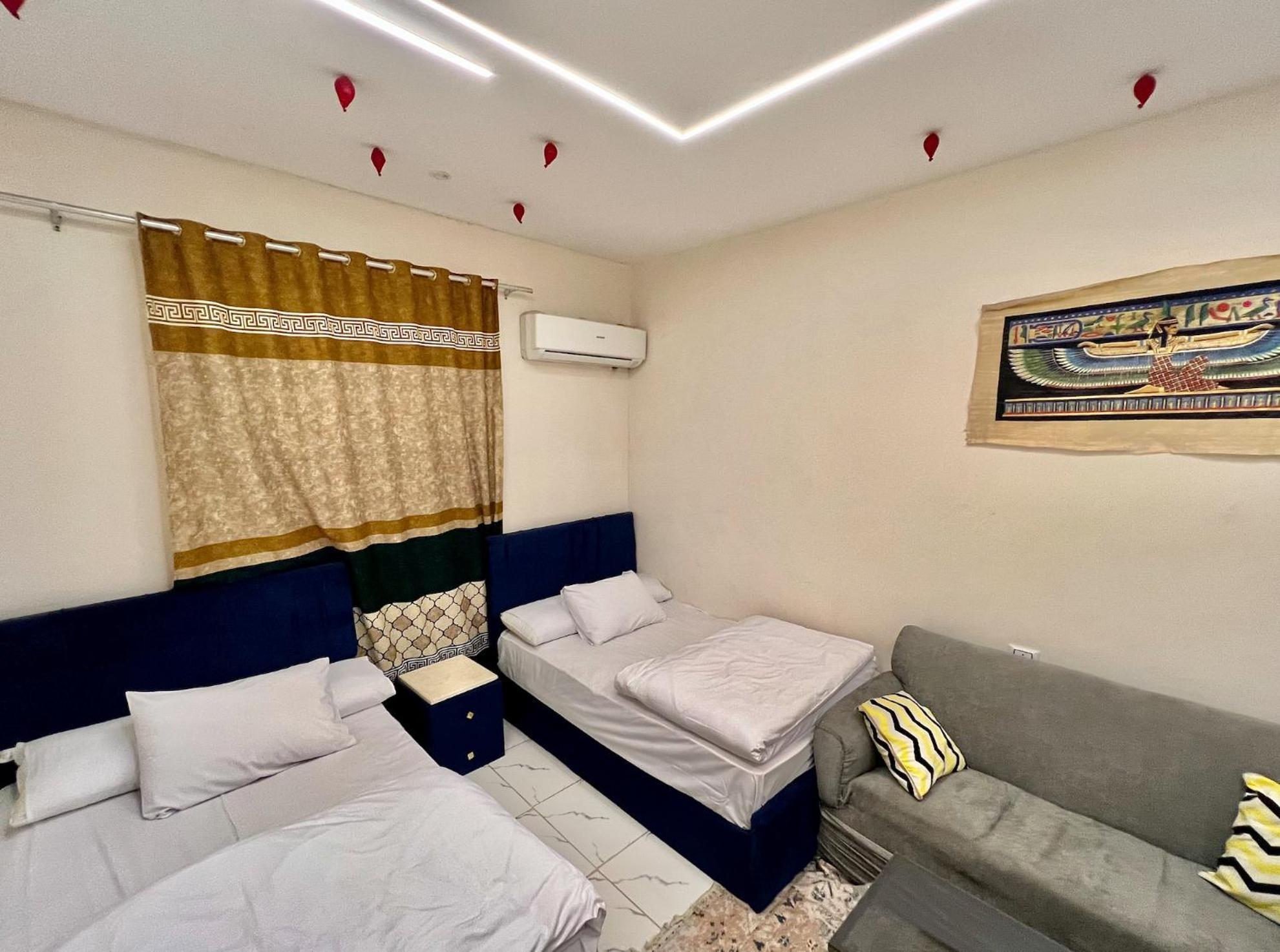 Bed & Breakfast Desert Star Pyramids View *